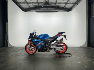 Aprilia RSV4 1100
