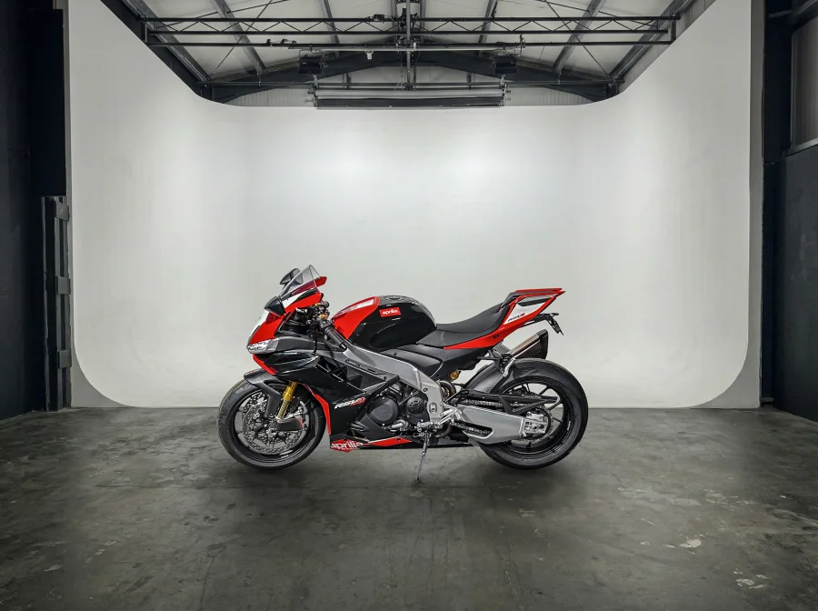 Aprilia RSV4 Factory SE-09 SBK 1100