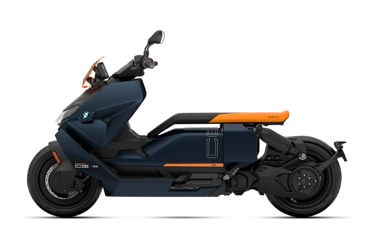 BMW CE 04