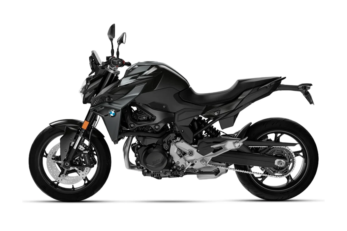 BMW F 900 R, Triple Black