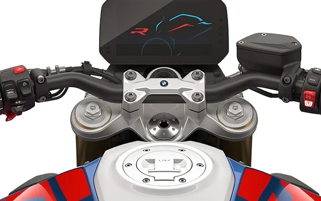 BMW F 900 R — технологии
