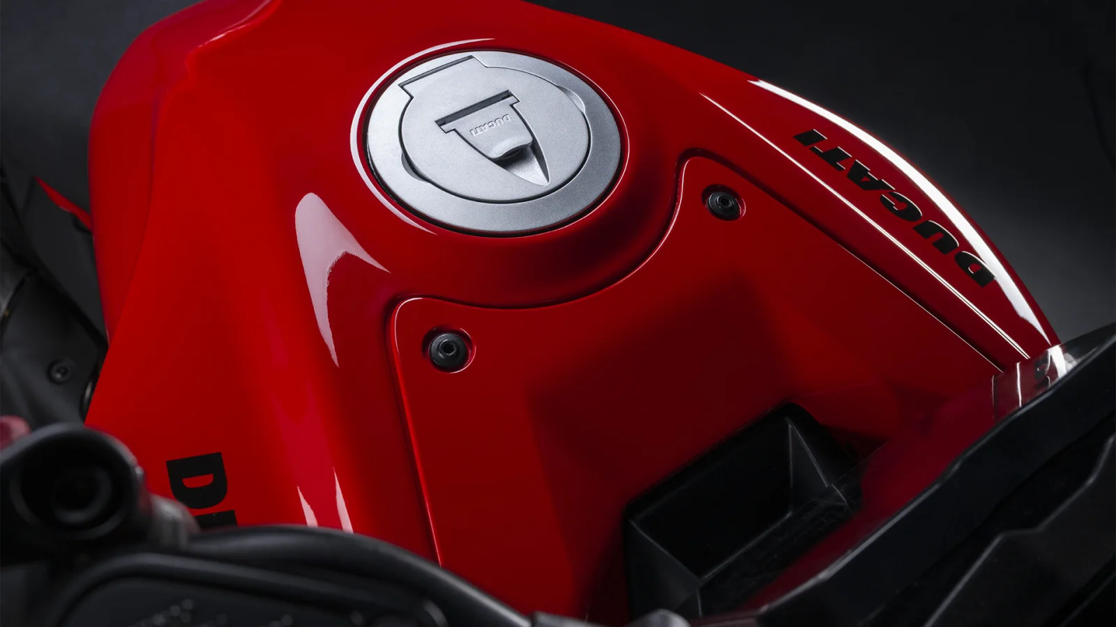 Ducati Diavel V4 — баланс