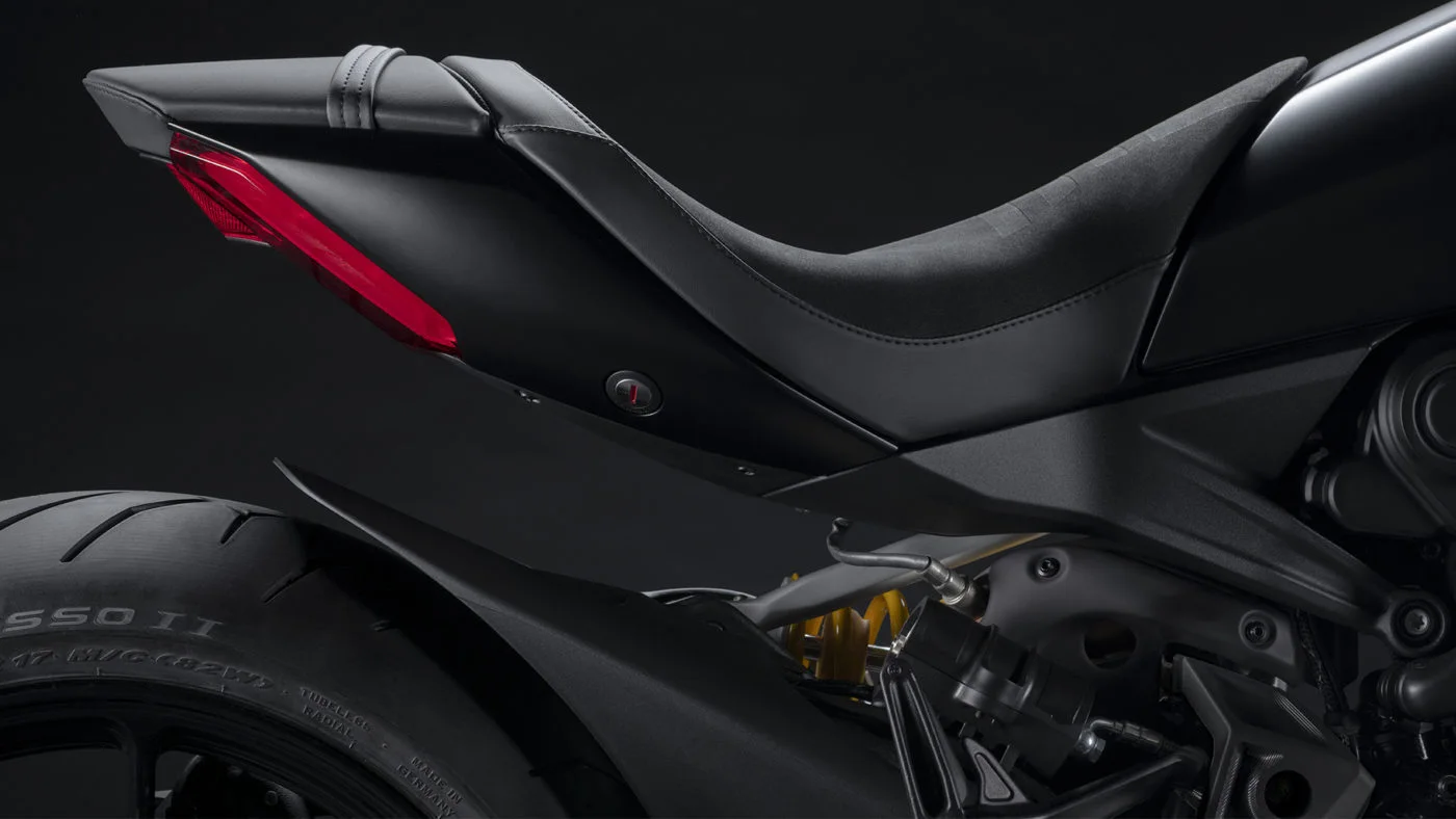 Ducati XDiavel Dark — баланс