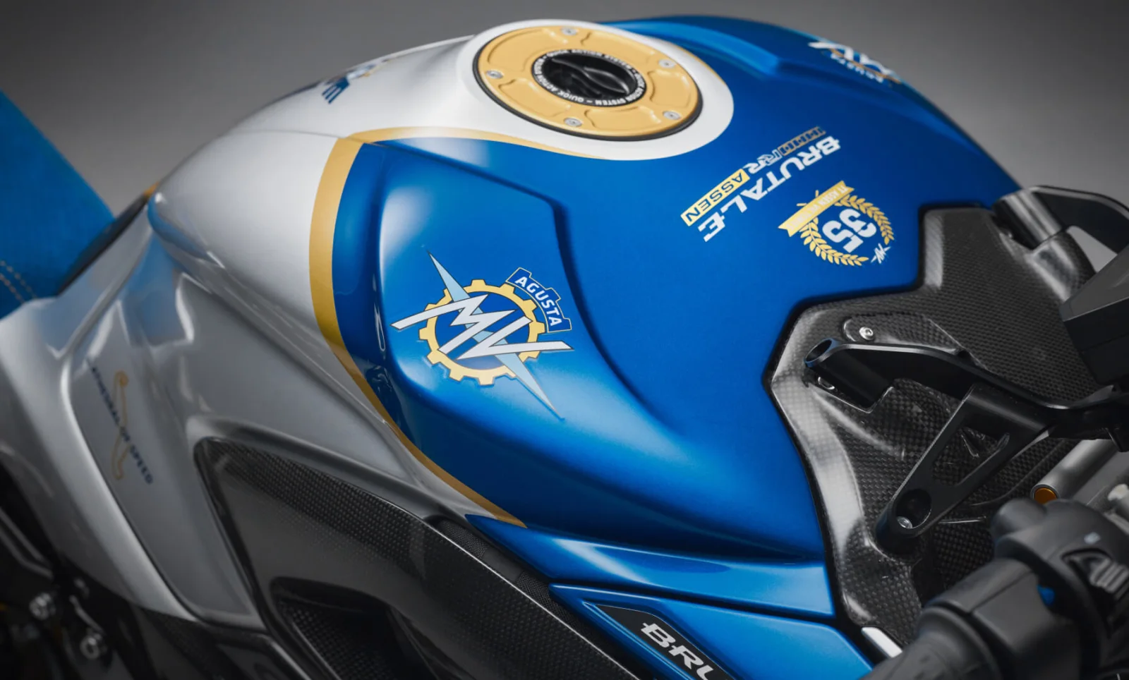 MV Agusta Brutale 1000 RR Assen — баланс