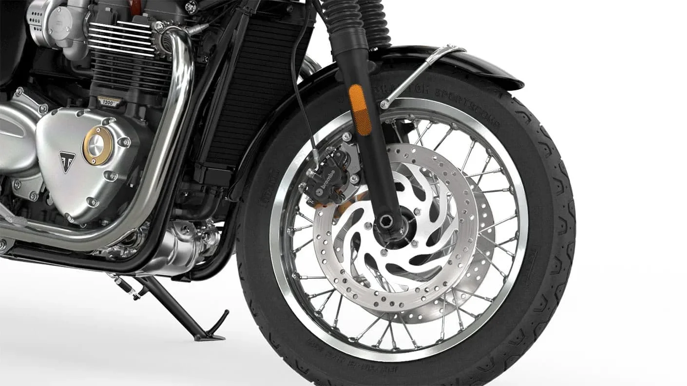 Triumph BONNEVILLE T120 — баланс