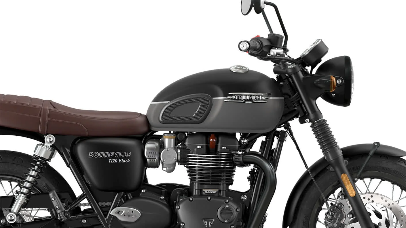 Triumph BONNEVILLE T120 BLACK — баланс