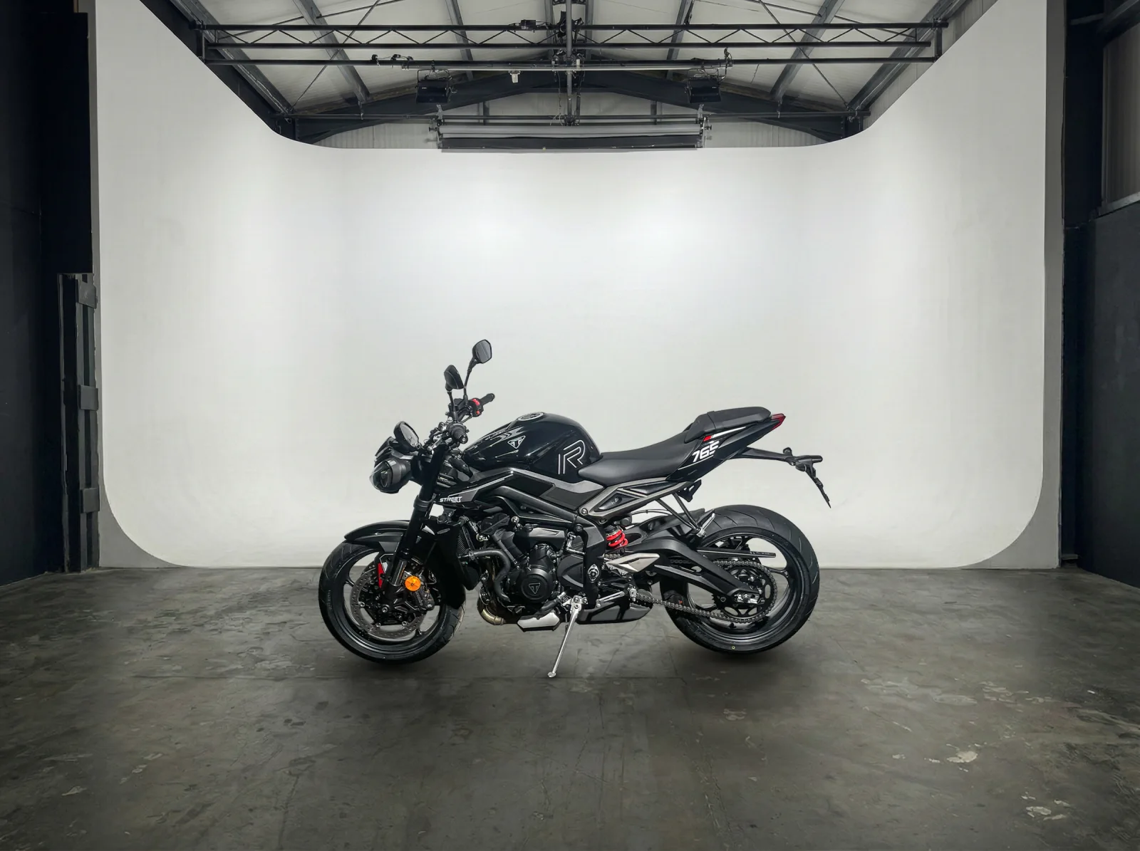 Triumph STREET TRIPLE 765 R, Black