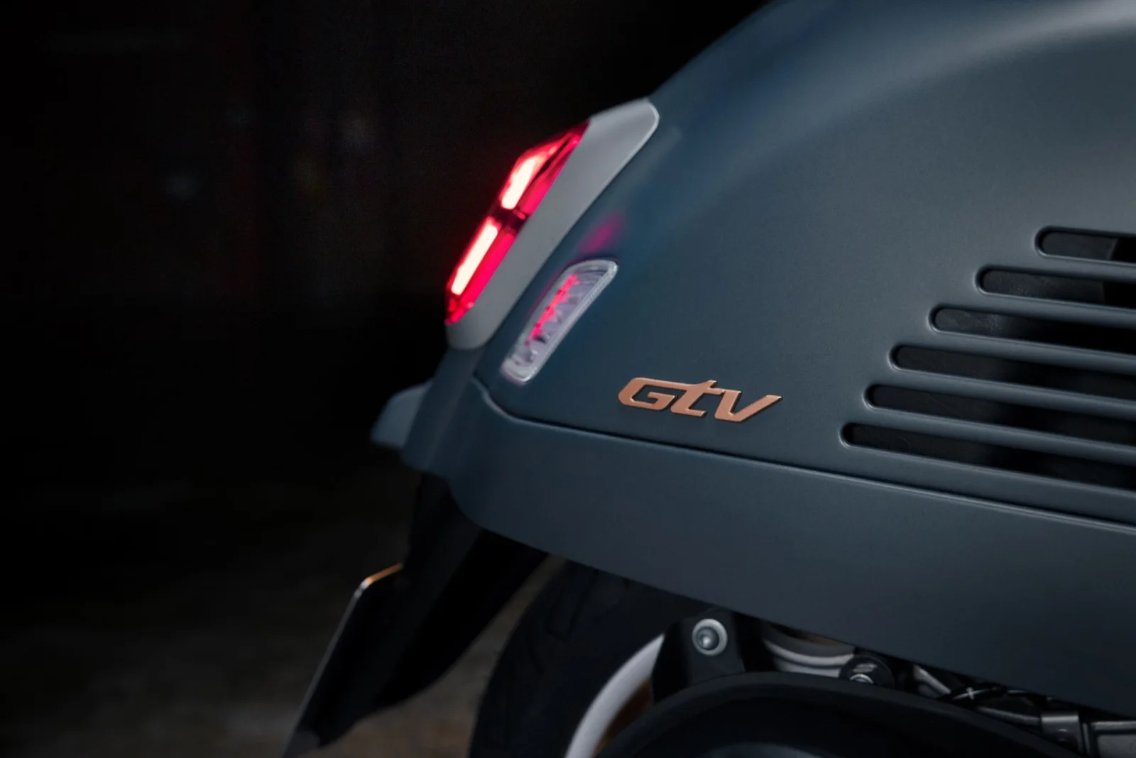 Vespa GTV Officina 8 310 — технологии