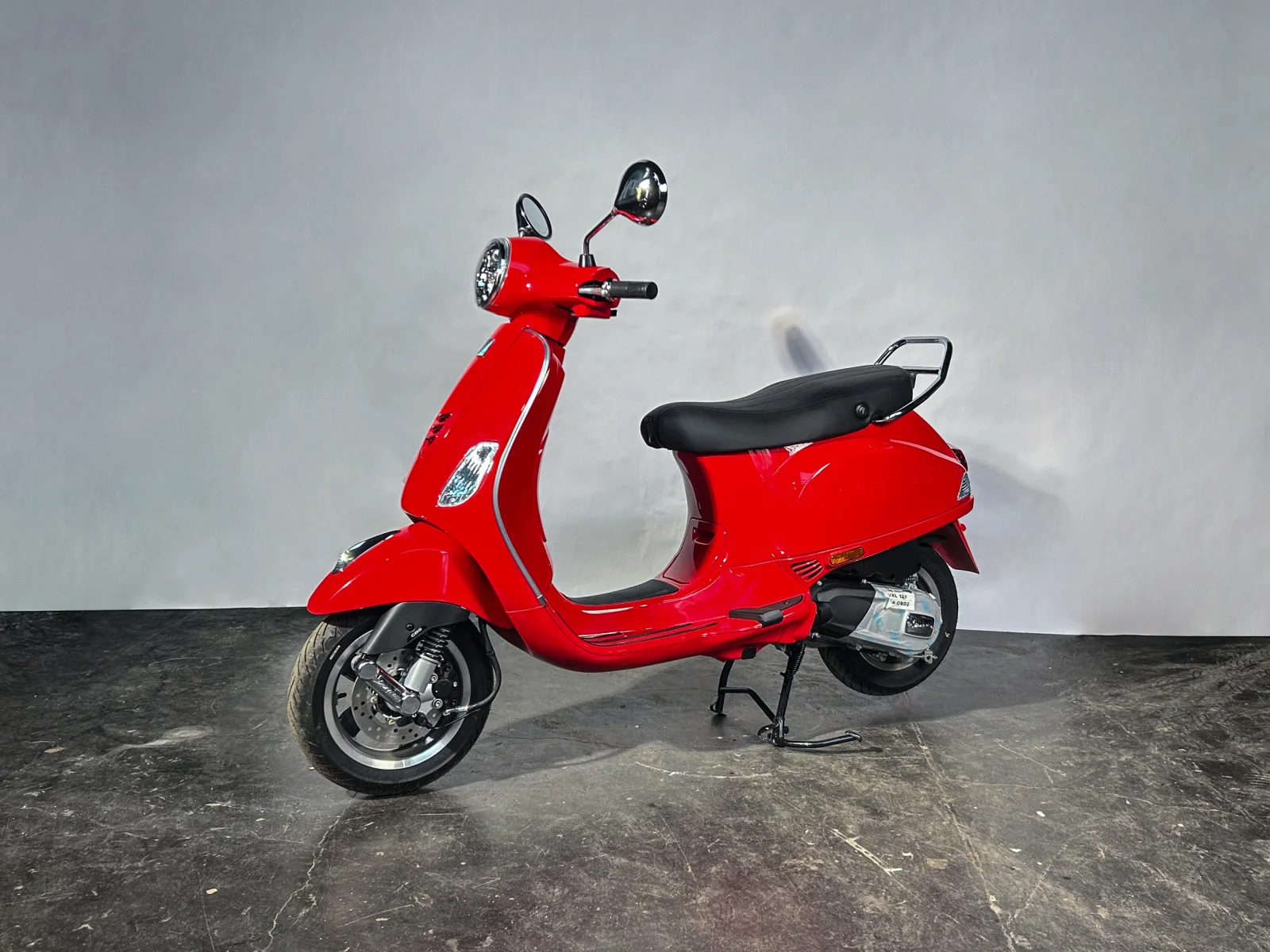 Vespa VXL 150, Rosso Red